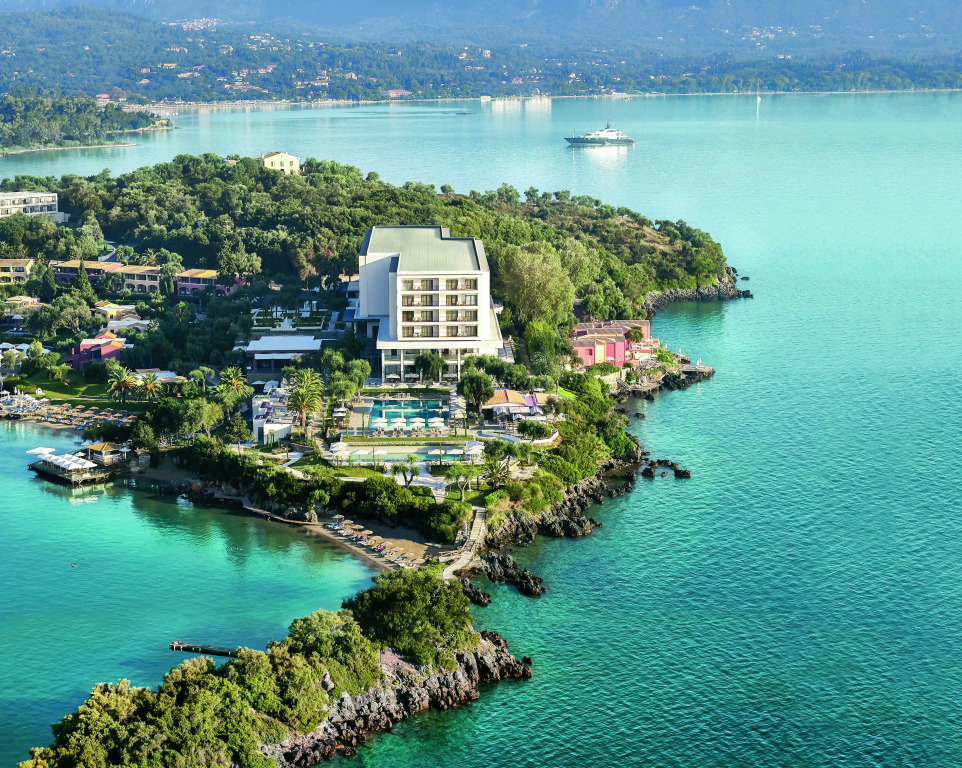 Corfu Imperial, A Resort to Live