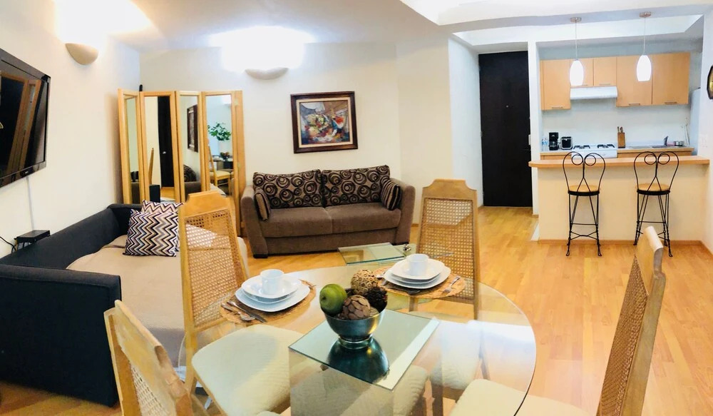 Boutique Apartment Downtown 1 H