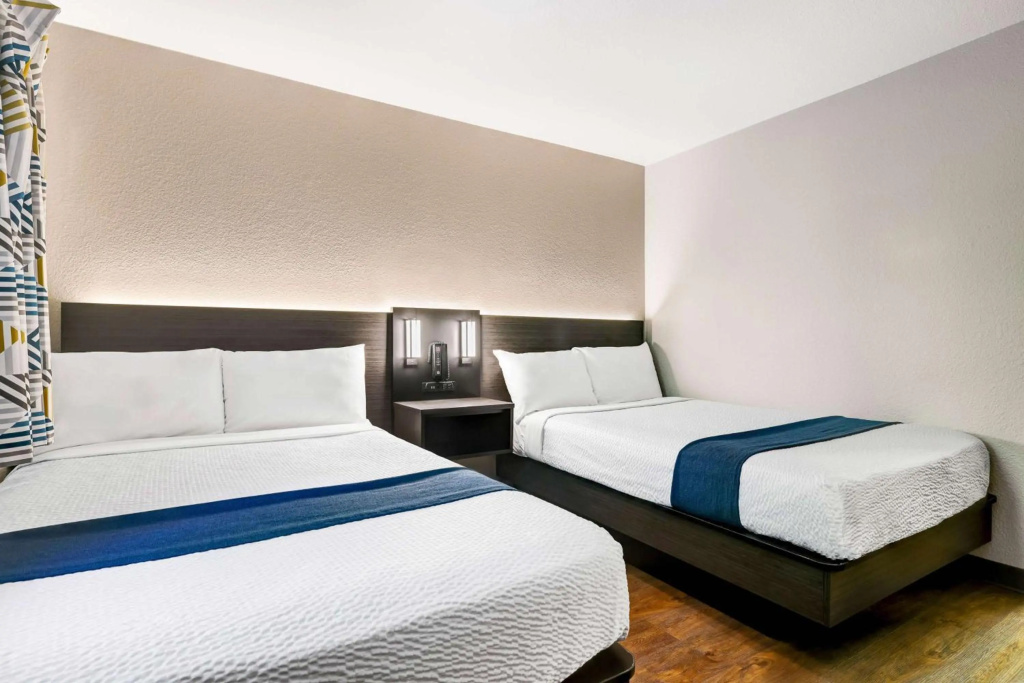 Motel 6-Issaquah, WA - Seattle - East