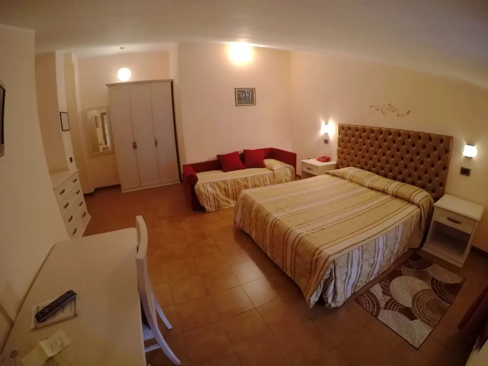 H2M Residence