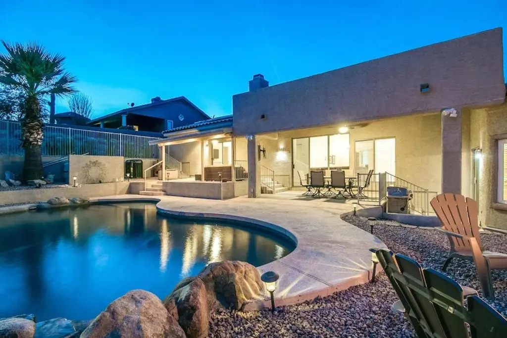 Breathtaking Views & Htd Pool in Fountain Hills!
