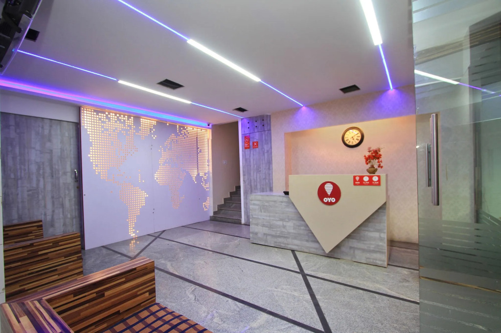 OYO 10321 Century Residency
