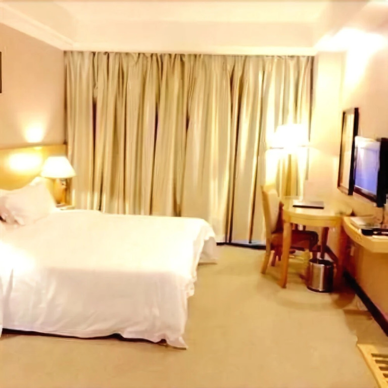 Intercontinental Business Hotel (Zhanjiang City Plaza Affiliated Hospital store)