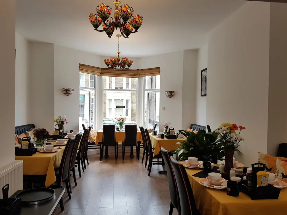 Half Moon Bay Hotel - Families Only