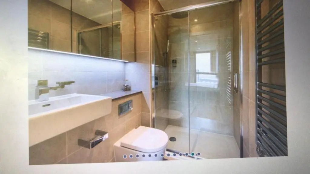 Luxurious serviced apartment in Croydon