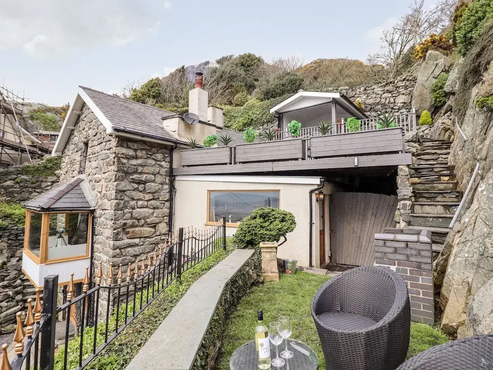 Ty'n-y-ffynnon Cottage