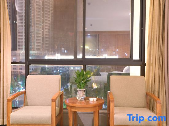 Xiangxi National Hotel