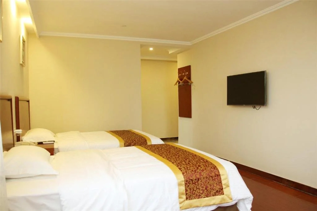 GreenTree Inn TaiZhou XianJu Passenger Center West HuanCheng Road Express Hotel