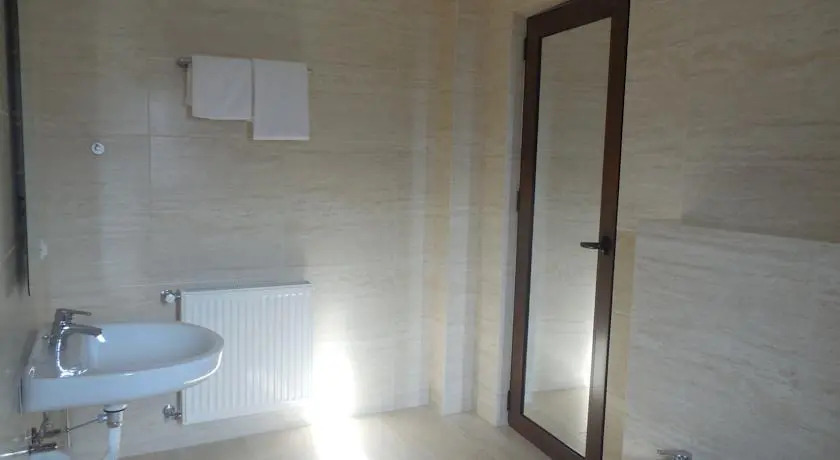Villa 254 B