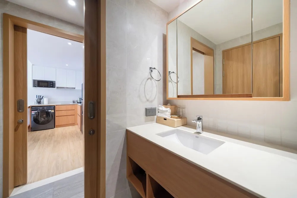 Laguna Beachside residences apartamens, walking distance to the sea