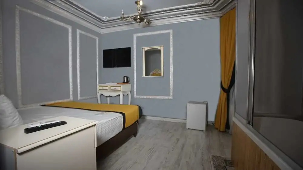 Taksim Central City Hotel