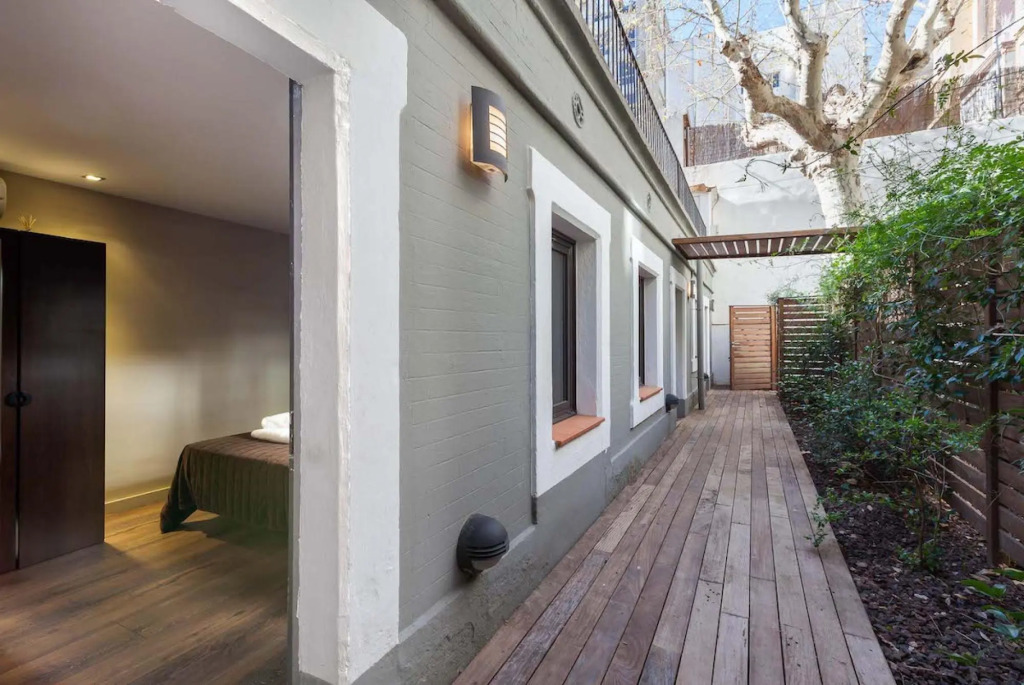 BATLLO 2 · Bright and luxury apartment next to P. de Gracia!