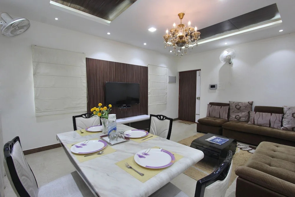 OYO 2132 Apartment Aditya Residency