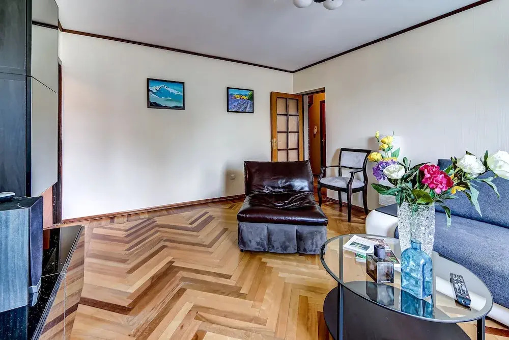 2-комн. квартира Home4day у кр. «Аврора»