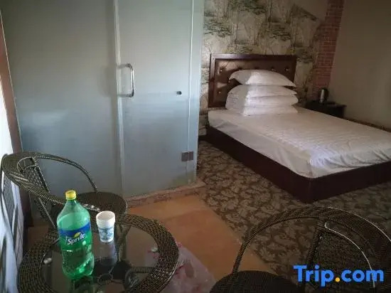 Yinchuan Hongyuan Hotel