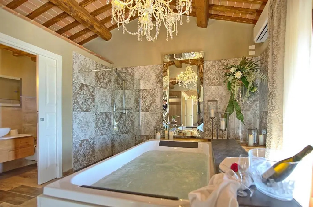 Villa Massimiliano by PosarelliVillas
