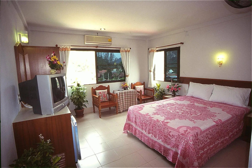 J Mansion