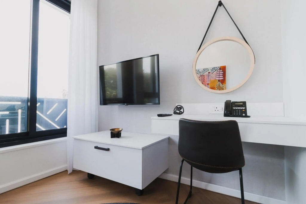 Bridgewater Apartments by Century City Hotels
