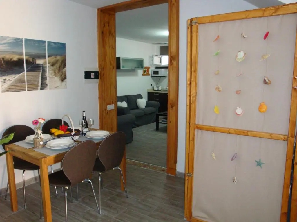 Paradise Apartment 1 Minute from the beach