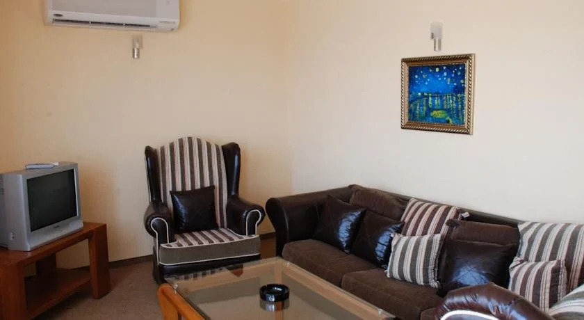 Elizabeth Beach Apartments