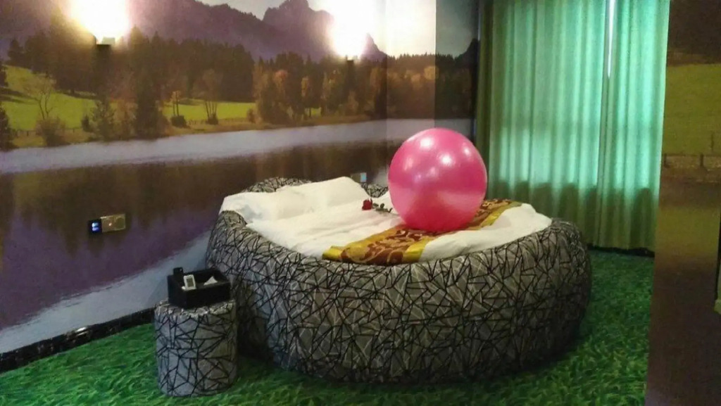 521 Theme Hotel (Shuyang Railway Station)