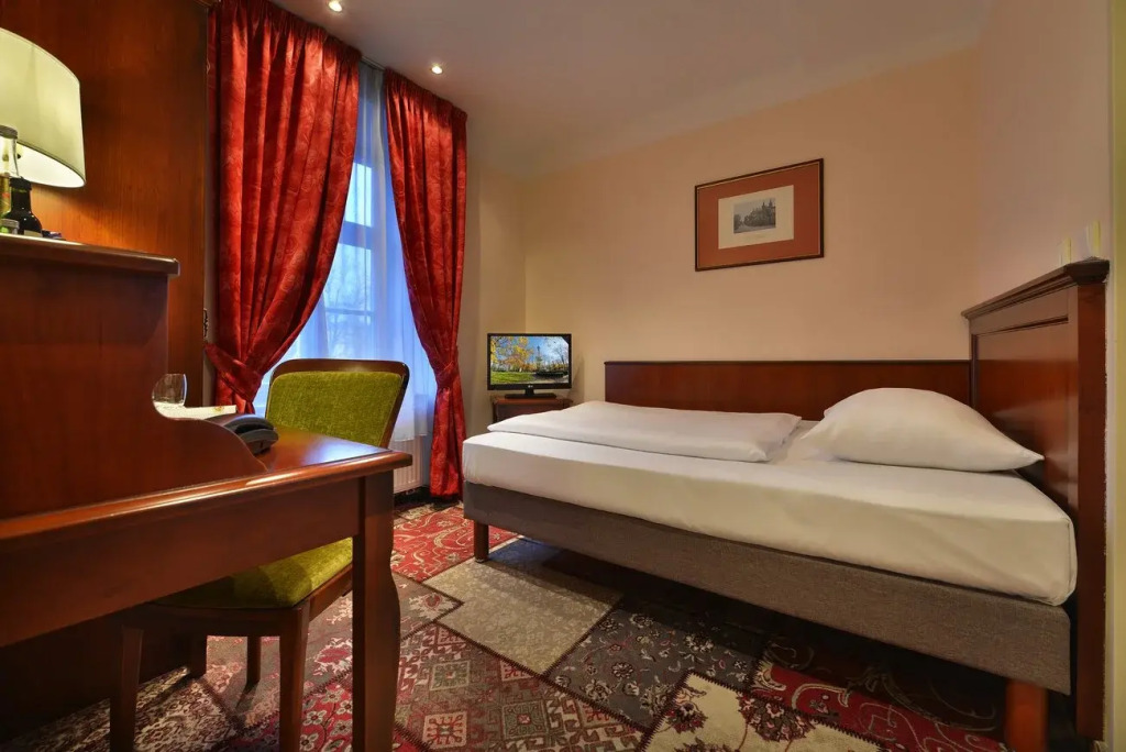 EA Hotel Jeleni Dvur Prague Castle