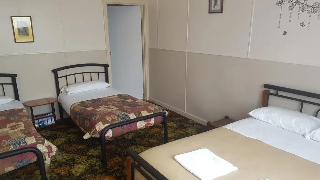 Tingle All Over Budget Accommodation