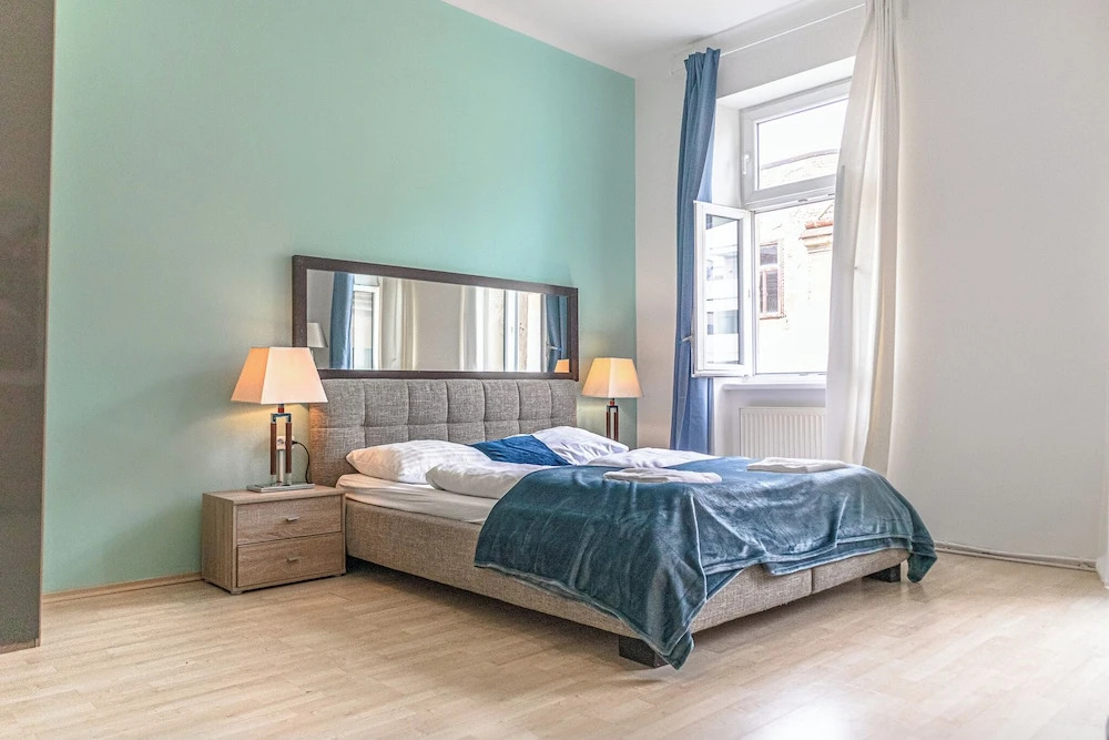 Comfy Room Long Stay Near Belvedere