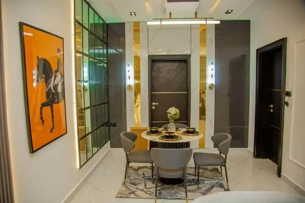 Aviv Luxury Homes