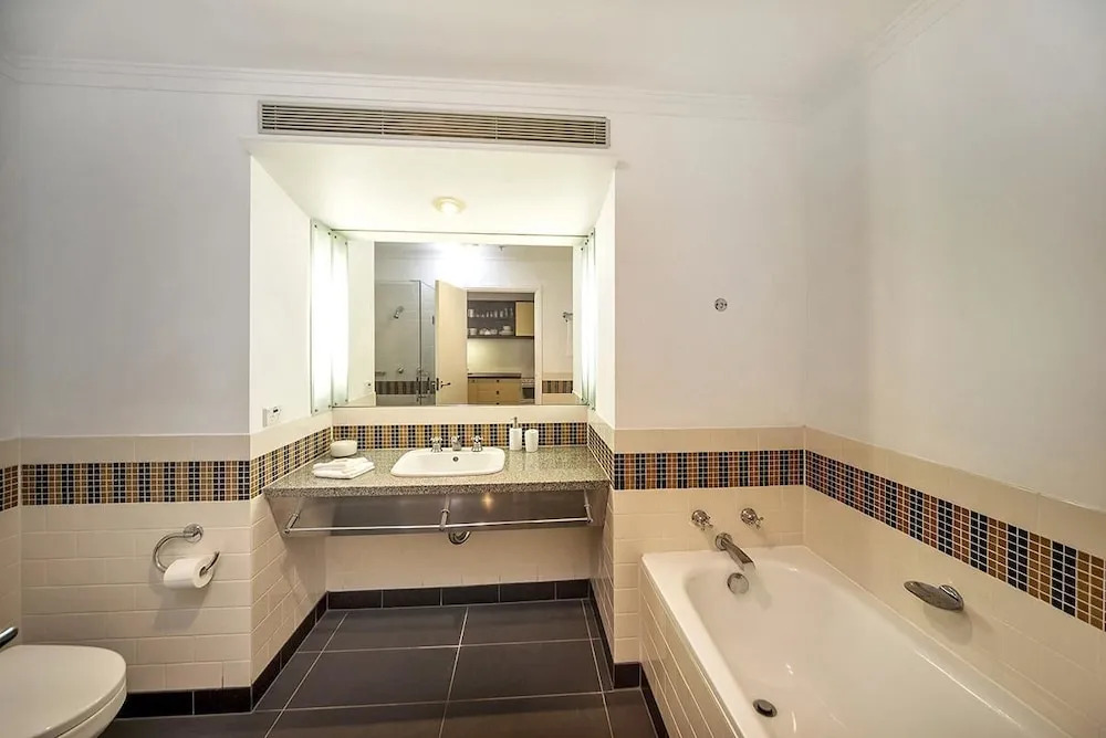 QV Deluxe Hotel Apartment - 786