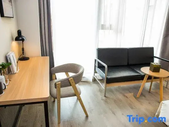 Chengdu Manju  Hotel ( West Railway Station Qingyang Wanda Branch)