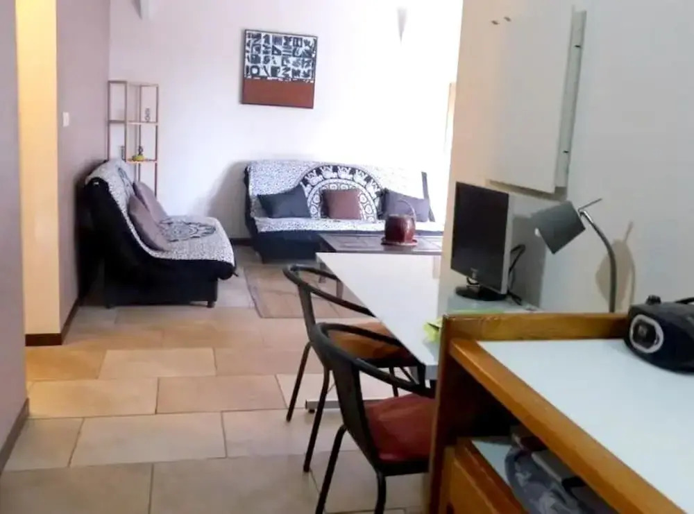 House With 3 Bedrooms in L'etang Sale, With Enclosed Garden and Wifi - 7 km From the Beach