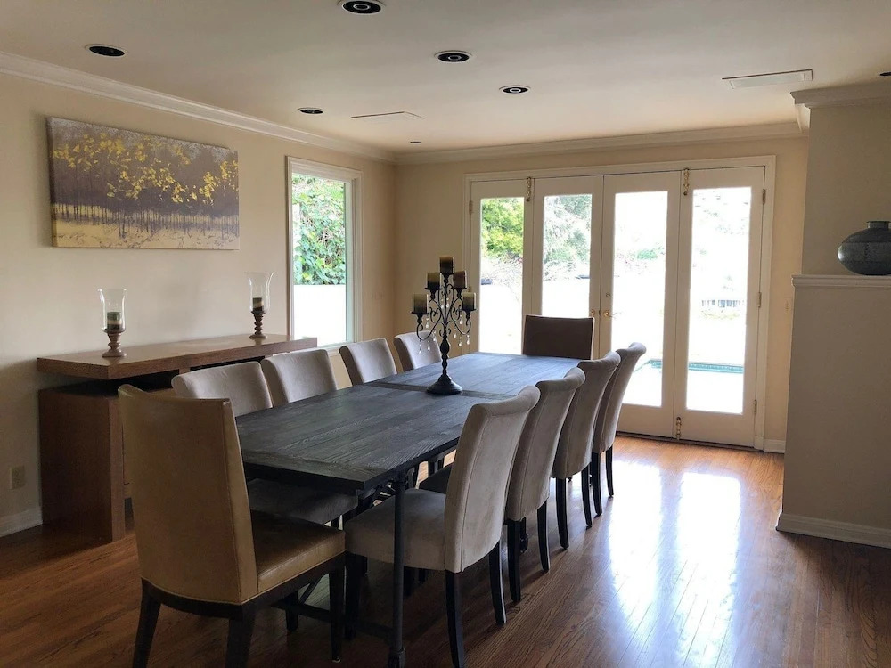 Villa by the Ocean in Venice Beach