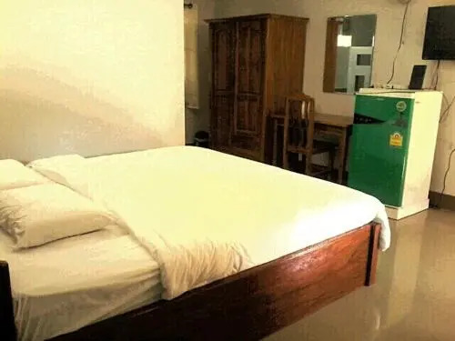 Saksri Resort