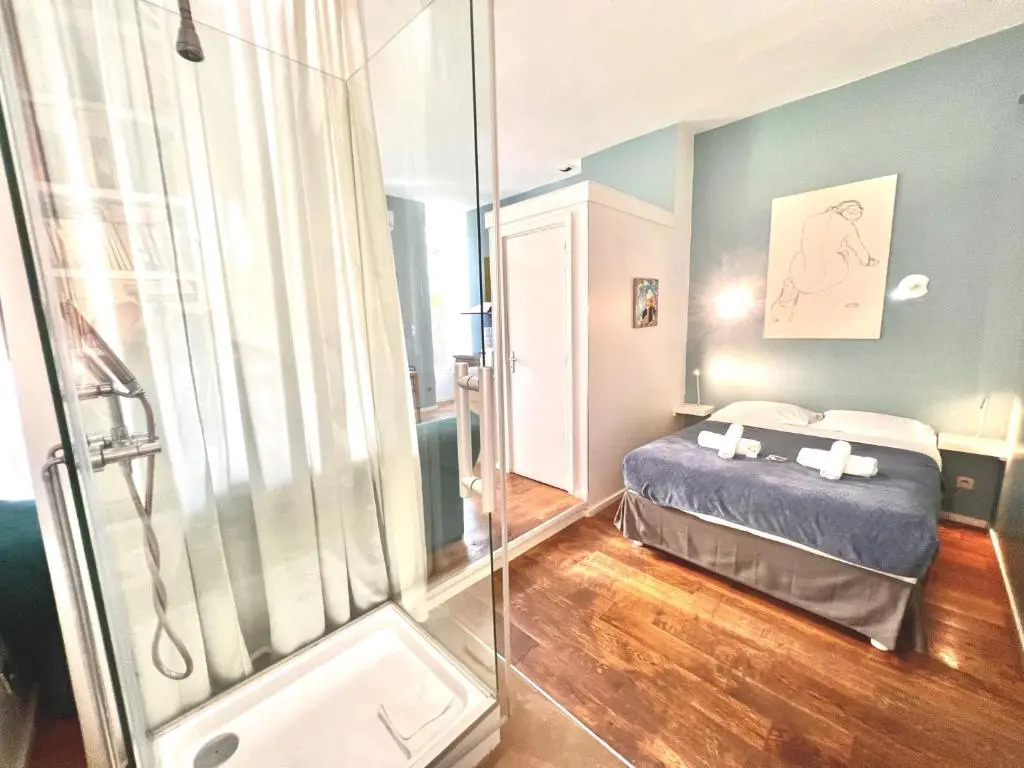 ApartHotel Riviera - Grimaldi Coeur de Ville - Terrasse Esprit - Large Studio AC with bigger South Terrace - Hyper Centre - 5mn plage