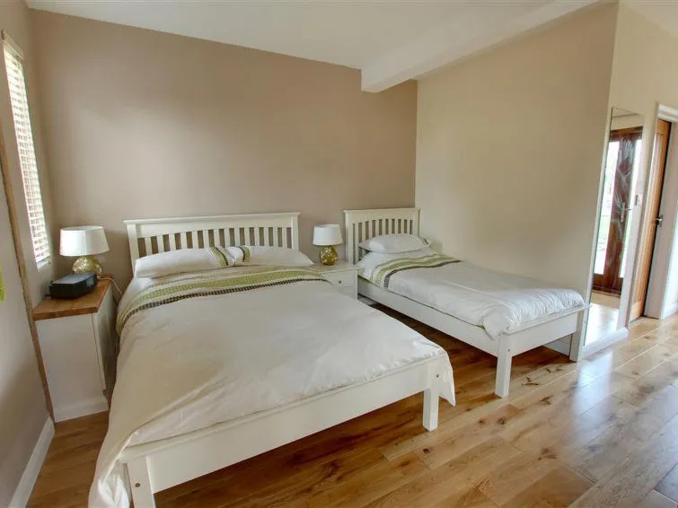 Holiday Home Methersham Oast Barn
