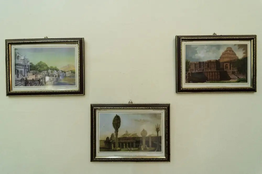 Shree Ganesha Palace Near Kashi Vishwanath Temple