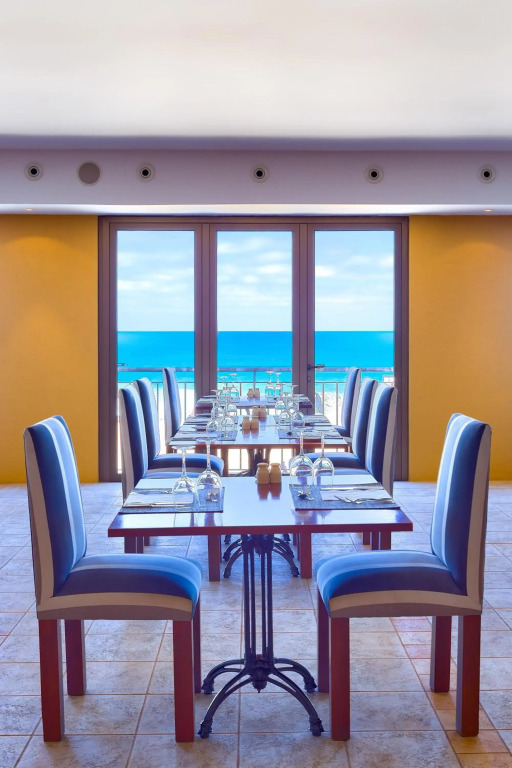 Hotel Torre Praia