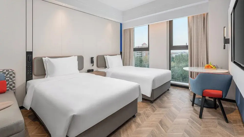 Holiday Inn Express Chengdu Shuangliu Airport by IHG