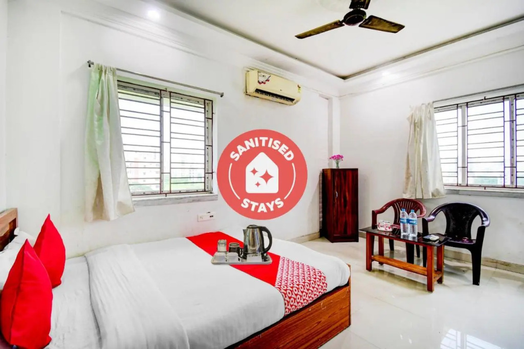 Oyo 93057 Swastik Guest House