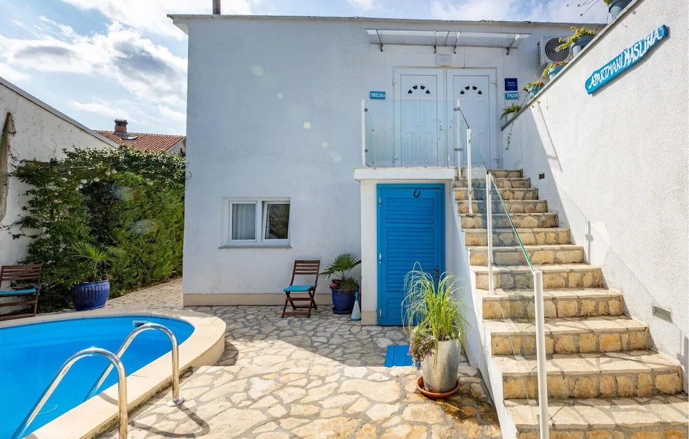 Beautiful Home in Malinska With Wifi and 1 Bedrooms