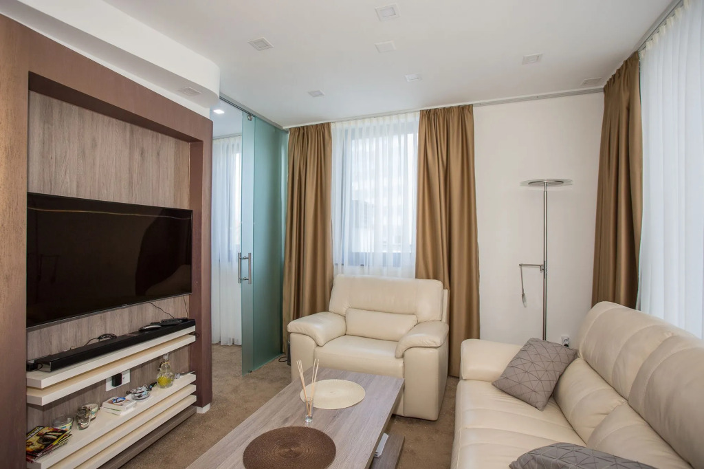 Hotel National