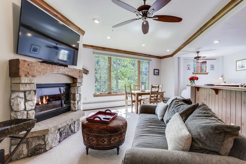 Beaver Creek Elkhorn Lodge 1 Bedroom Residence With Ski In, Ski Out Access And A Short Walk To Beaver Creek Village