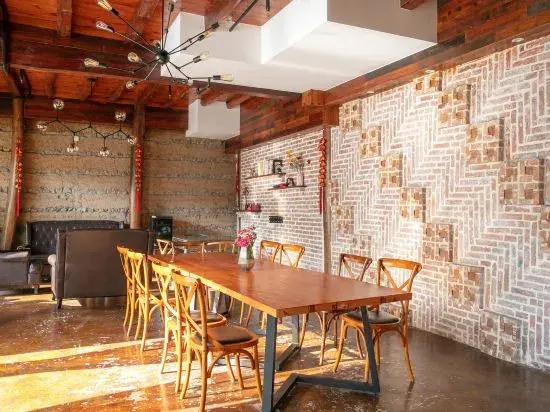 Moganshan Creekside Wood House