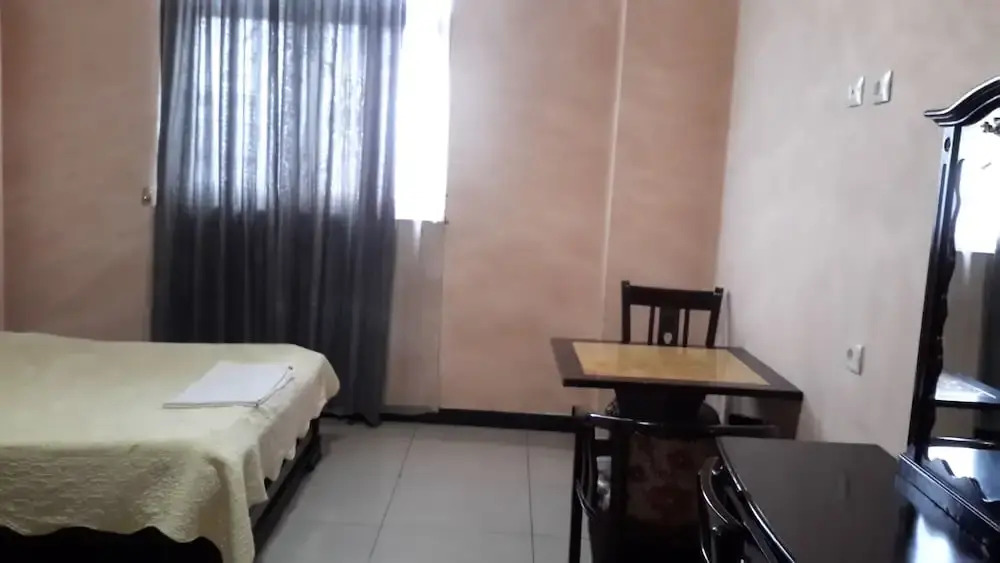 Holiday Guest House
