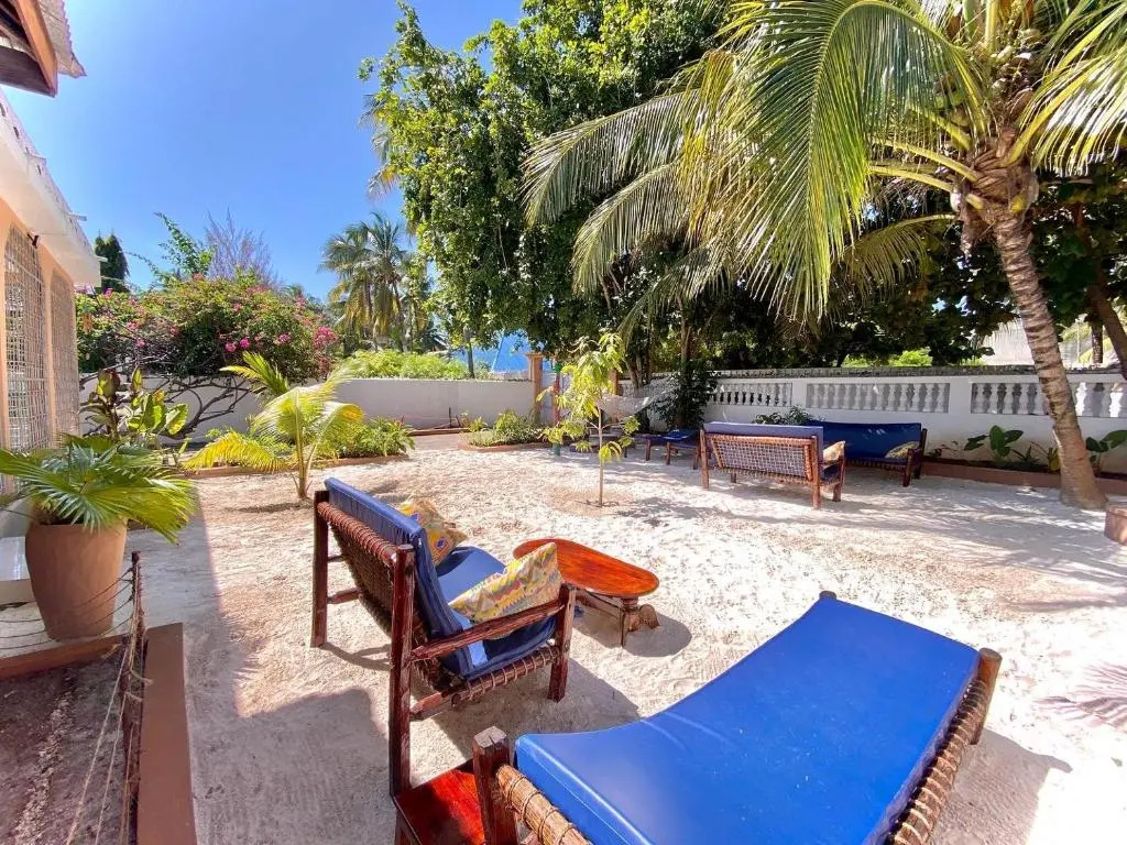 Villa Orchid Beach Guest House