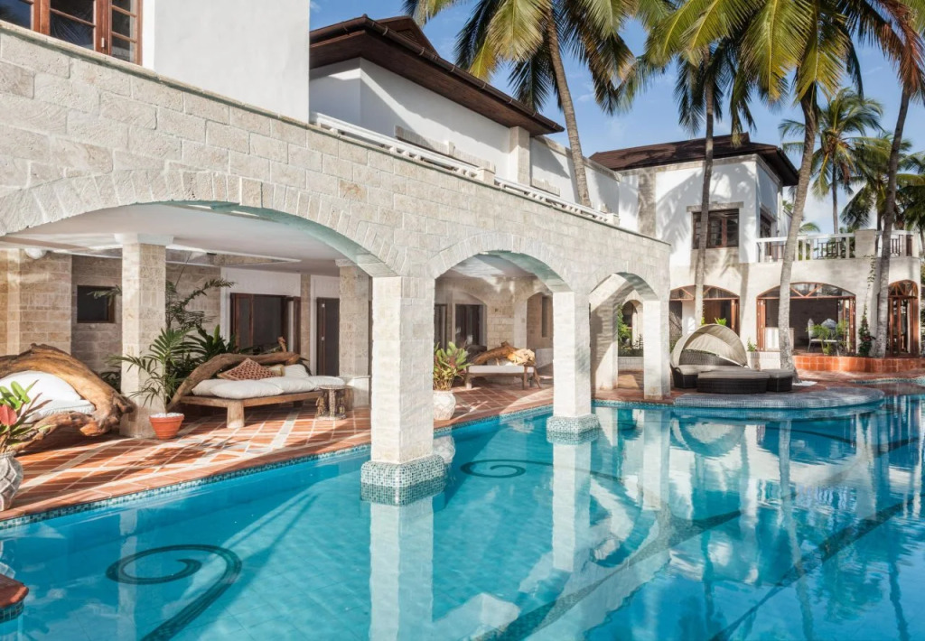 The Maji Beach Boutique Hotel