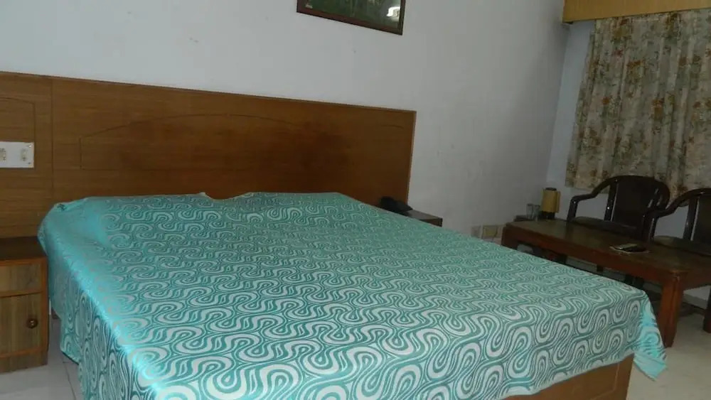 Hotel Yamini