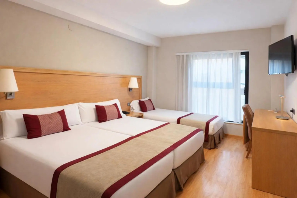 Hotel Real