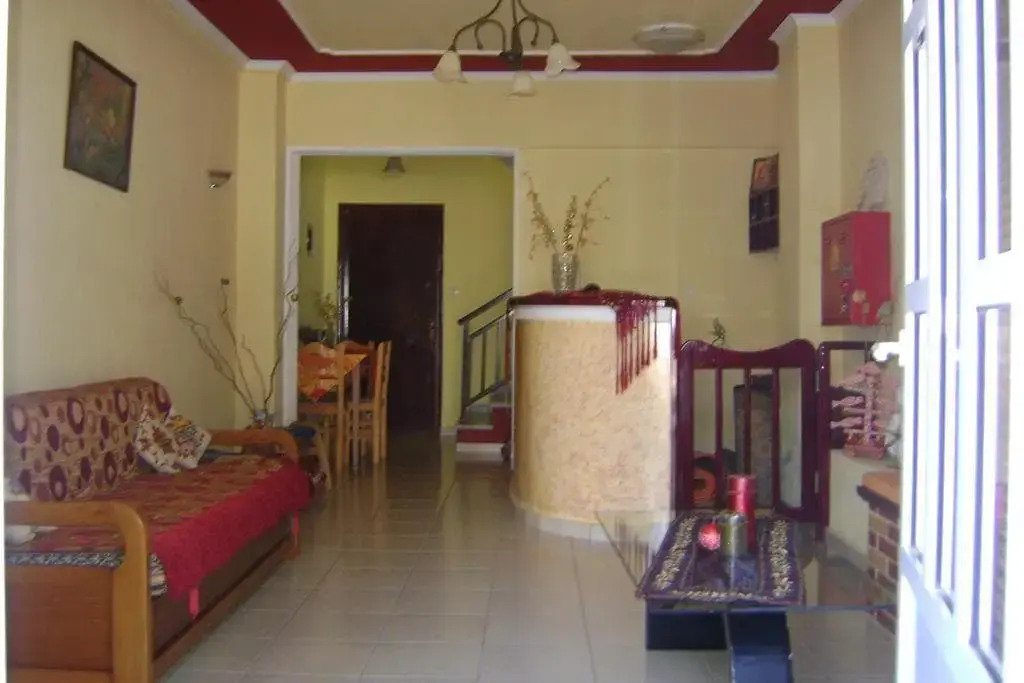 Foteini Rooms